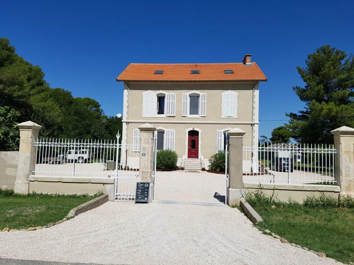 Maebrilu Camargue Provence Bed & Breakfast Salin de Giraud Bagian luar foto