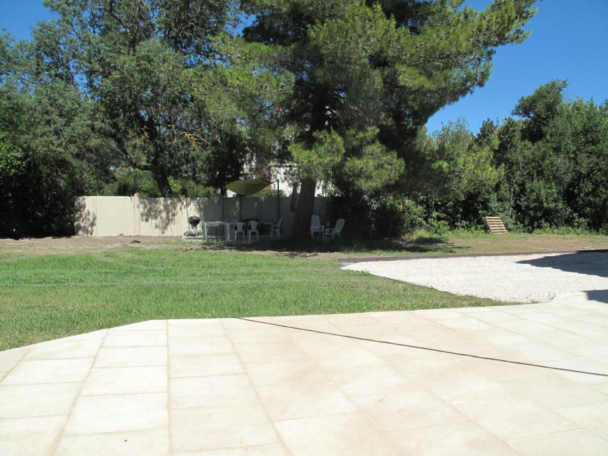 Maebrilu Camargue Provence Bed & Breakfast Salin de Giraud Bagian luar foto